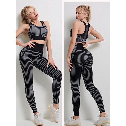 Europe and the United States seamless sports suit pattern quick dry shock-proof bra yoga suit fitness pants running two-piece set of women